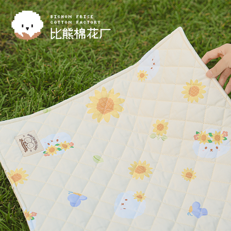 Sunflower Series Pet Outdoor Anti-Slip Mat